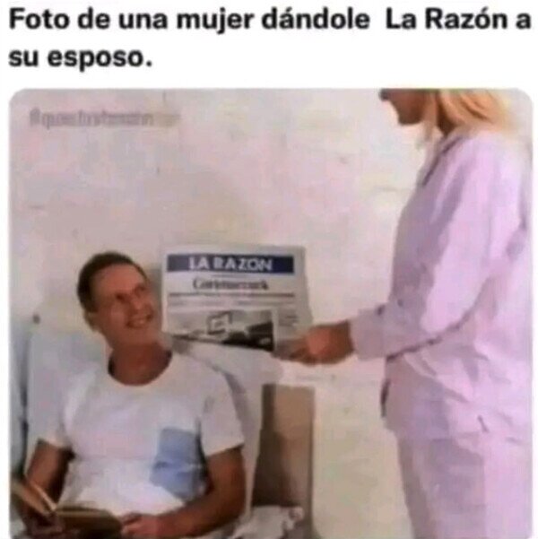 mujer,marido,dar,razón,periódico