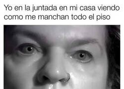 Enlace a Las fiestas siempre en casa ajena
