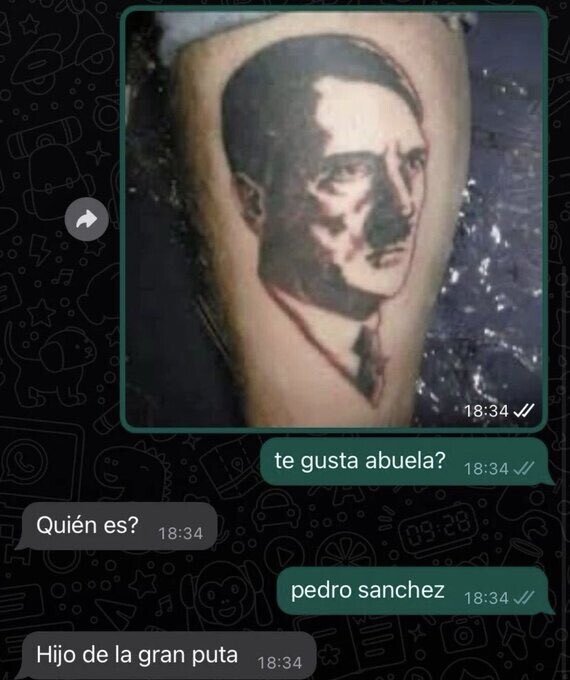 Meme_otros - Enseñando a la abuela el tatuaje nuevo