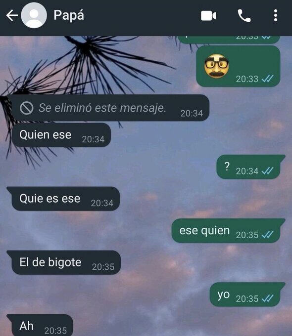 Meme_otros - Mi padre descubriendo los emojis