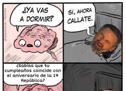 Enlace a Hay algo que no deja dormir a Abascal