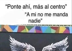 Enlace a Él no sigue normas