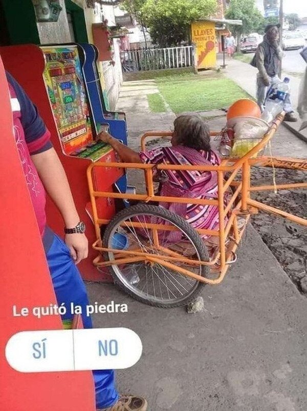 Meme_otros - Solo preguntar ya es de mala gente