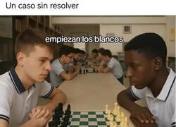 Enlace a Deberían darle la vuelta al tablero