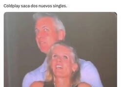 Enlace a Los nuevos singles de Coldplay