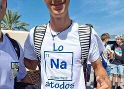 Enlace a La camiseta que resume mi constante pensamiento