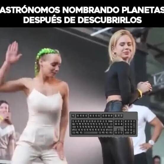 CC_2826680_f38c3b88b2124308a123ecdb32969388_meme_otros_aporreando_el_teclado.jpg