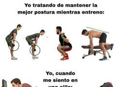 Enlace a Mi espalda debe odiarme