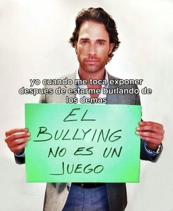 Meme_otros - No podría ser más hipócrita