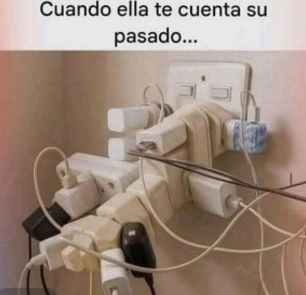 Meme_otros - El oscuro pasado...