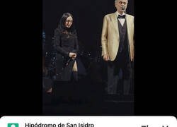 Enlace a Bocelli ni la mira