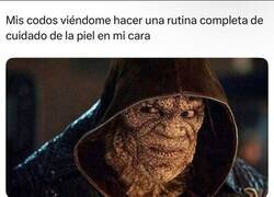 Enlace a Mis codos me odian