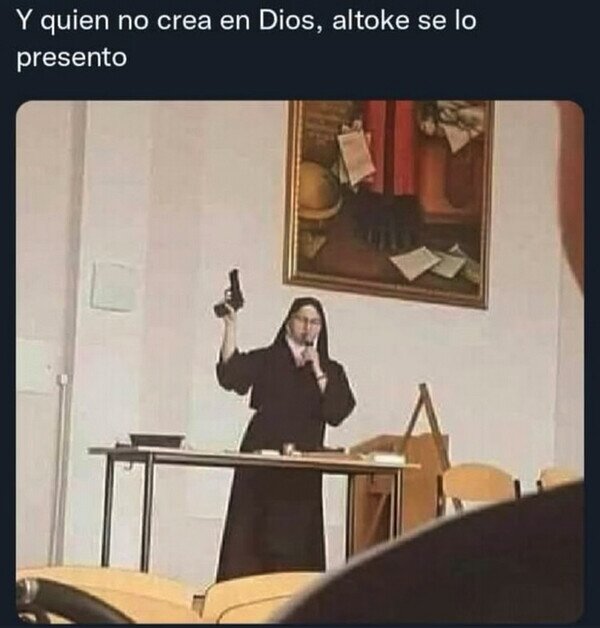 Meme_otros - ¿Alguien quiere reunirse con el de arriba?