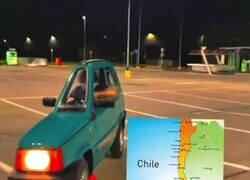 Enlace a Así son los coches en Chile para que quepan en el país