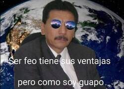 Enlace a Las ventajas de ser feo