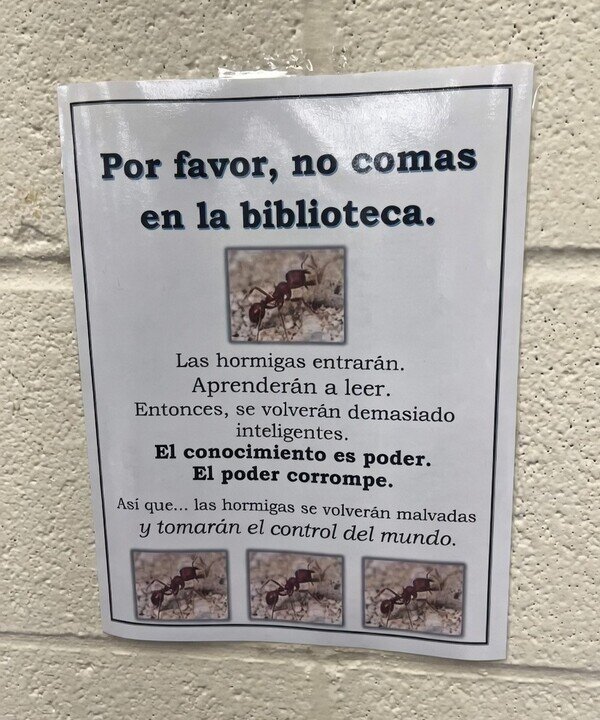 Otros - Por favor, no comas en la biblioteca