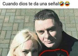 Enlace a Saliendo con el diablo