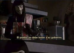 Enlace a Cuánto nos quedó por aprender de V de Vendetta...