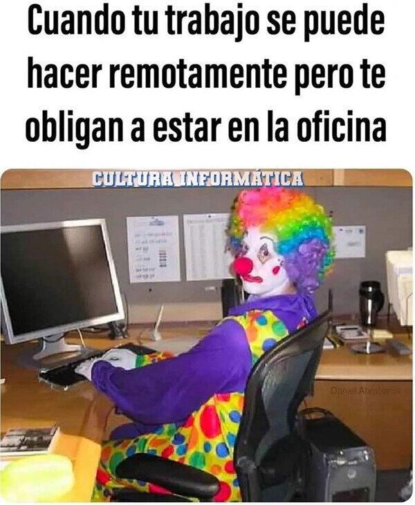 Meme_otros - Payaso de oficina