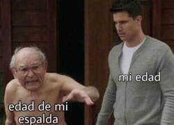 Enlace a La edad de mi espalda