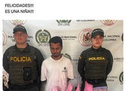 Enlace a Les quedó raro el gender reveal
