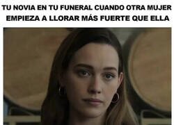 Enlace a Tóxica hasta después de la muerte