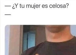 Enlace a Celosa con marido lisiado