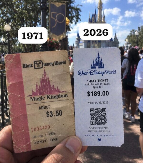 Meme_otros - Diferencias de un ticket de DisneyLand 55 años después