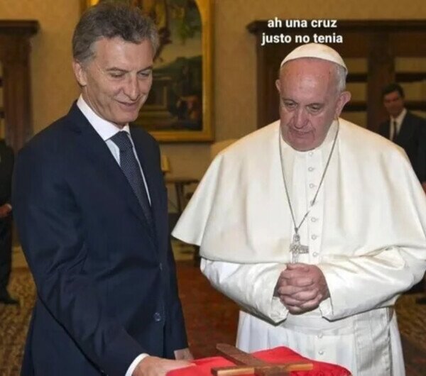 Papa,regalo,cruz