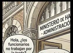 Enlace a ¿Cuando trabajan los funcionarios?