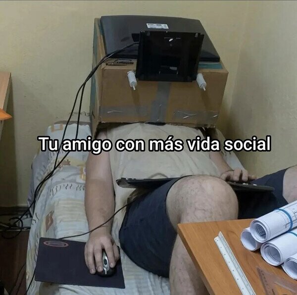 ordenador,pc,cama,amigo,wtf