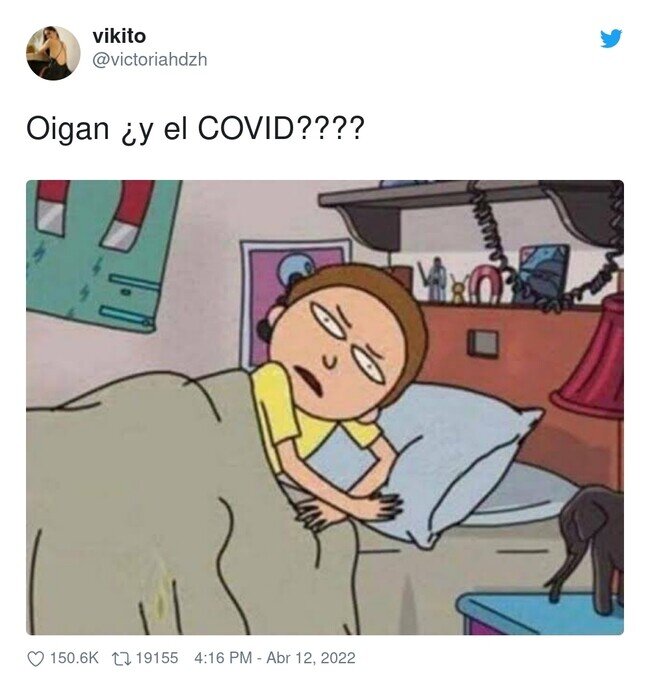 25273 - Y de golpe desapareció, por @victoriahdzh