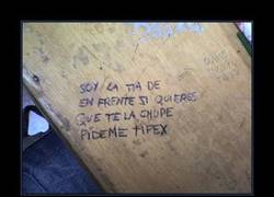 Enlace a MESAS DE BIBLIOTECA