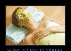 Enlace a VOMITAR HACIA ARRIBA