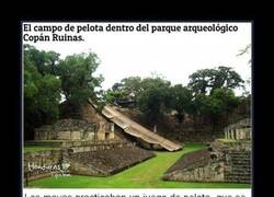 Enlace a JUEGO DE PELOTA MAYA