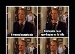 Enlace a Barney Stinson, el mejor amigo