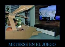 Enlace a Lo mejor es crearse un helicóptero de cartón para una total inmersión