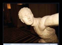 Enlace a Con mis coleguis en el #museo #instafriends #instawesome