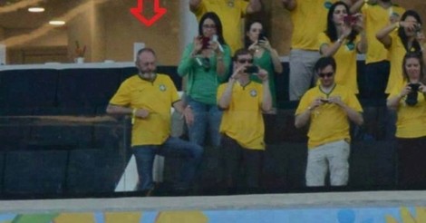 Cuanta Razon El Caballero De La Cebolla Disfrutando Del Partido