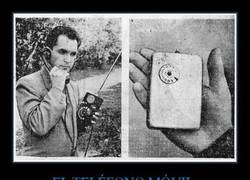Enlace a ¿Cuándo se inventó el teléfono móvil?