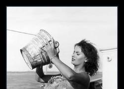 Enlace a Ella es la única que lo hace con estilazo