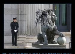 Enlace a Se ha renovado la imagen de los leones...
