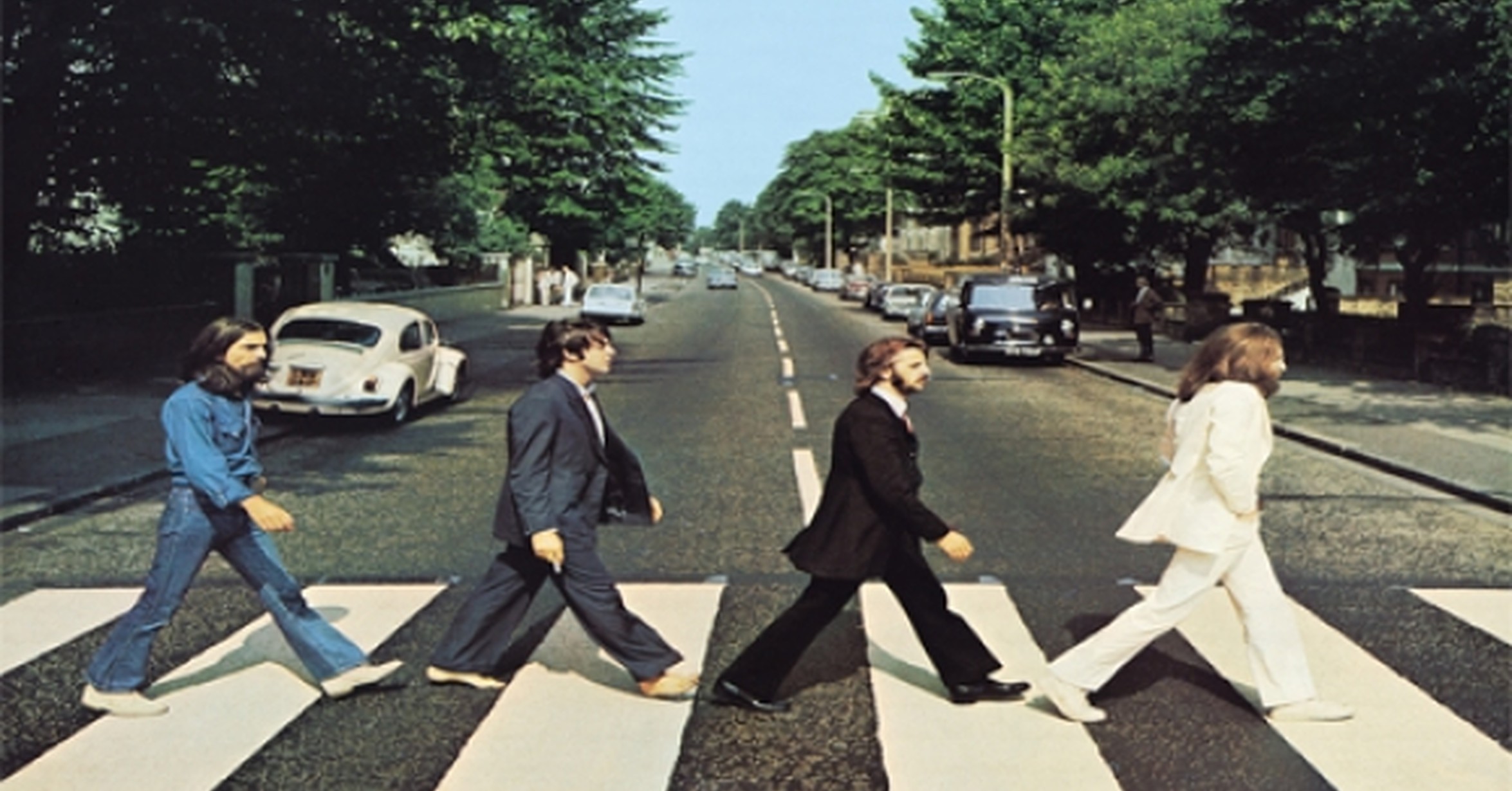 Пешеходы песня слушать. Битлз Эбби роуд. Пол Маккартни Abbey Road. Эбби роуд улица Битлз. Обложка альбома Битлз Эбби роуд.
