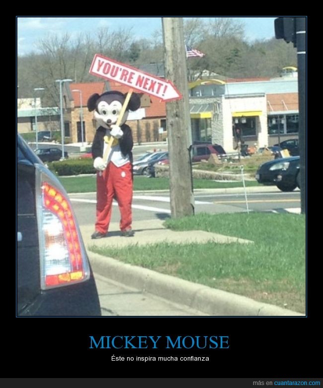 Mickey,mickey mouse,disfraz,siguiente,asesino