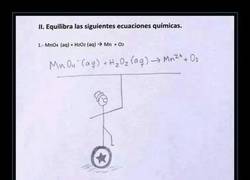 Enlace a Como químico no sé, pero como ilustrador tiene futuro (que no, que tampoco)