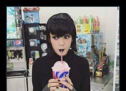Enlace a Esta Mavis Drácula es realmente perfecta *___*