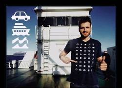 Enlace a Los viajeros sabrán apreciar esta camiseta