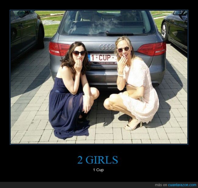 2 girls,coche,matrícula,obvio