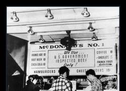 Enlace a Así lucía el primer menú de McDonald's
