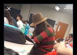 Enlace a Yo no vuelvo a esa clase